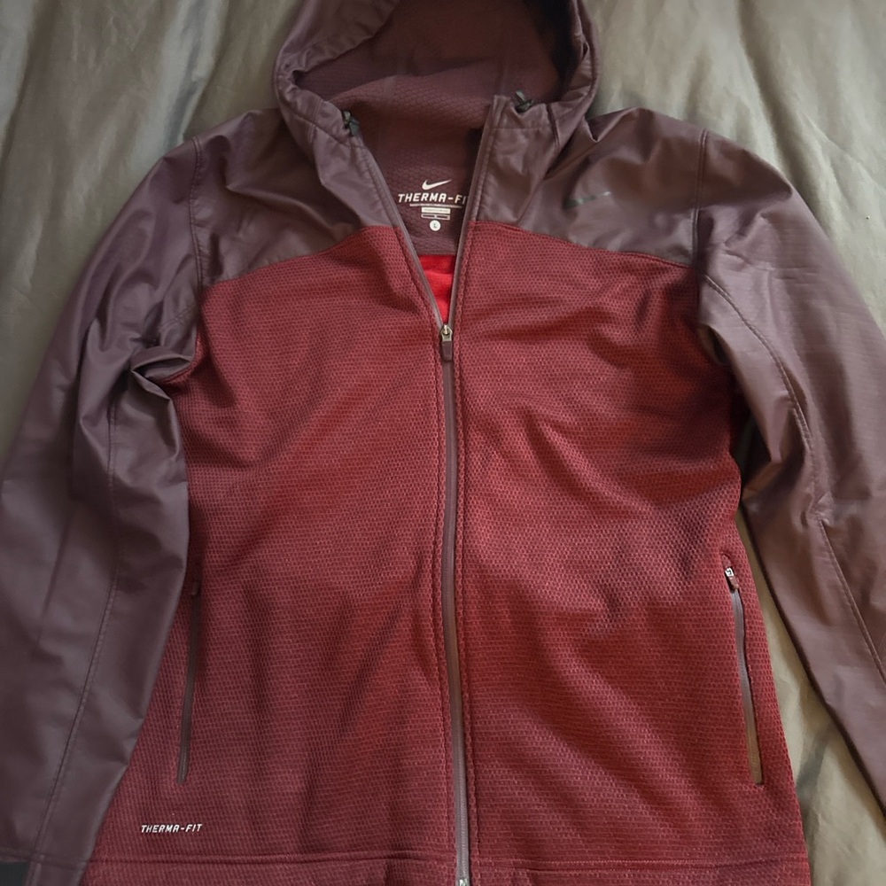 Nike Men’s Maroon Jacket
